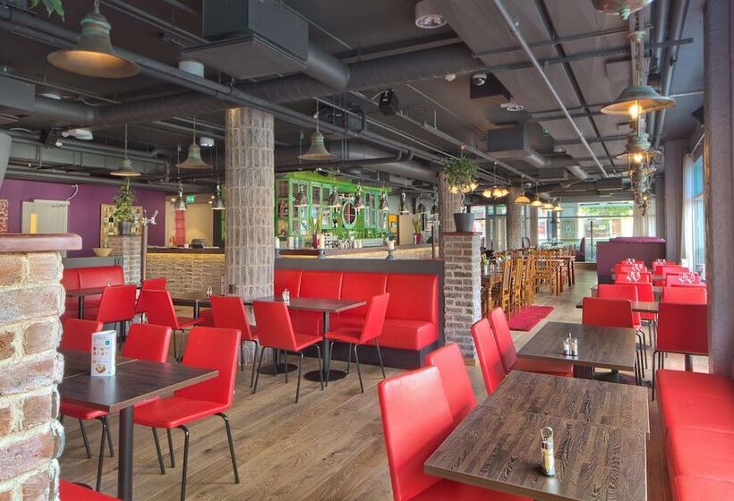 Отель Scandic Pori