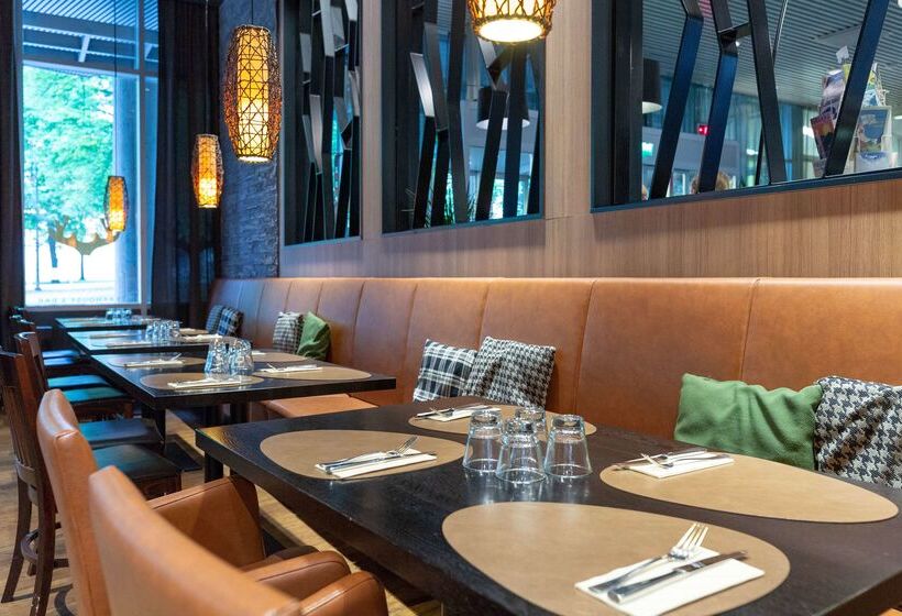 ホテル Scandic Tampere Hameenpuisto