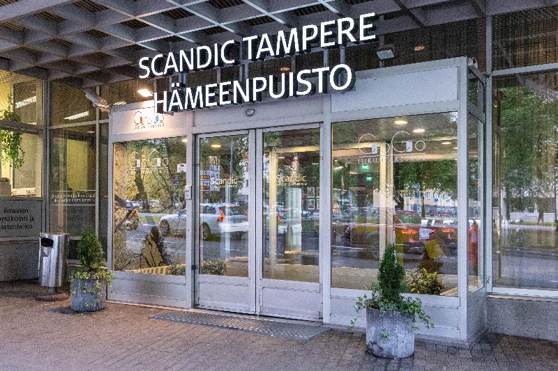 ホテル Scandic Tampere Hameenpuisto