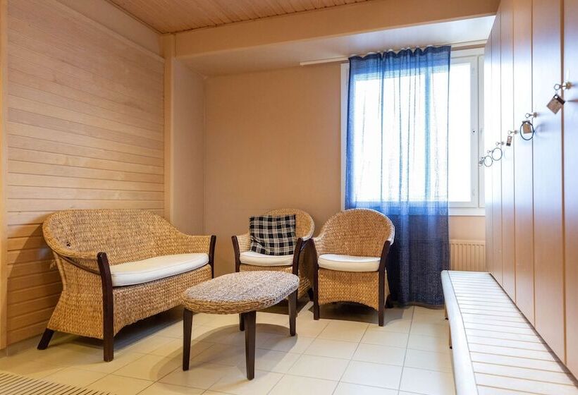 ホテル Scandic Tampere Hameenpuisto