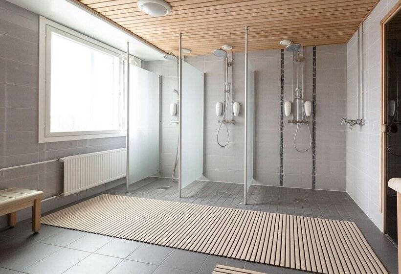 ホテル Scandic Tampere Hameenpuisto