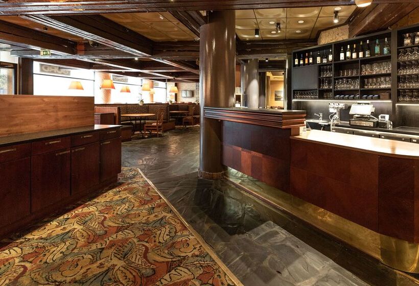 ホテル Scandic Tampere Koskipuisto