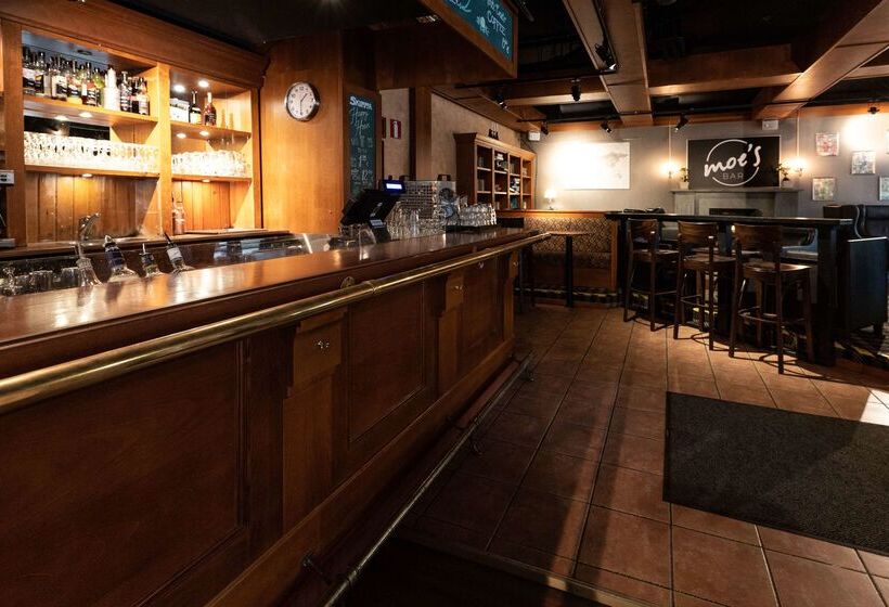 ホテル Scandic Tampere Koskipuisto