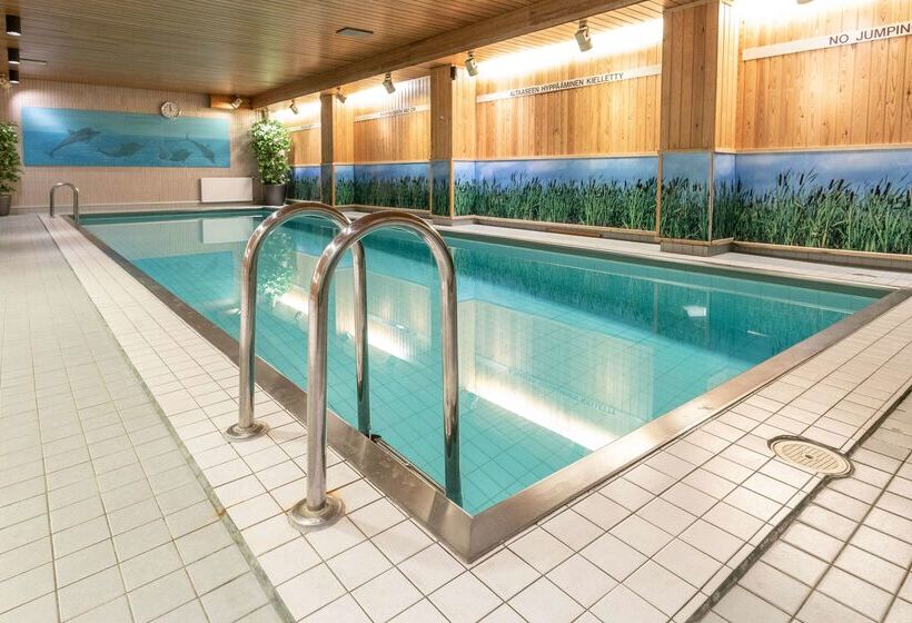 ホテル Scandic Tampere Koskipuisto