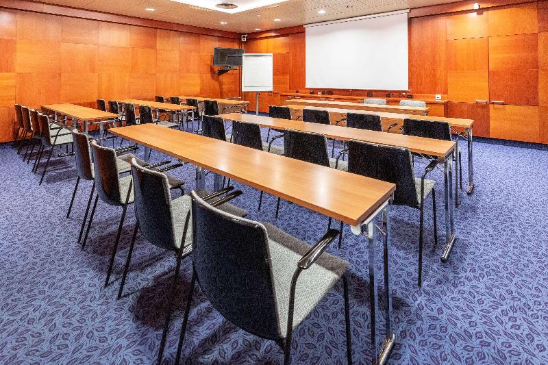 ホテル Scandic Tampere Koskipuisto