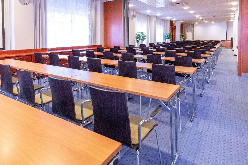 ホテル Scandic Tampere Koskipuisto