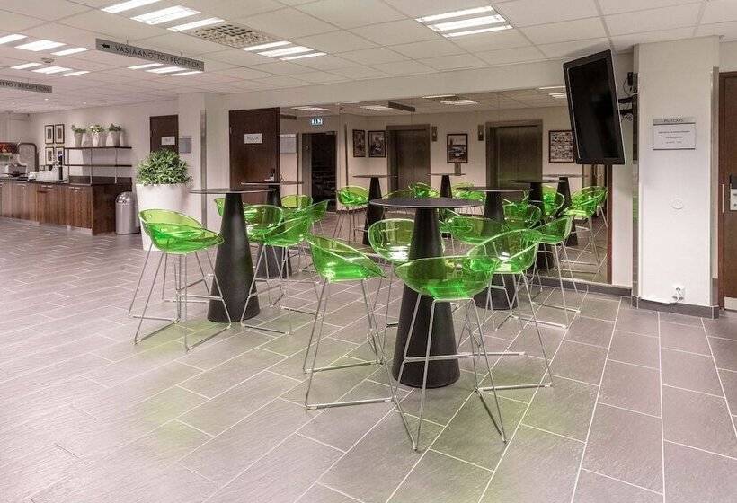 ホテル Scandic Tampere Koskipuisto