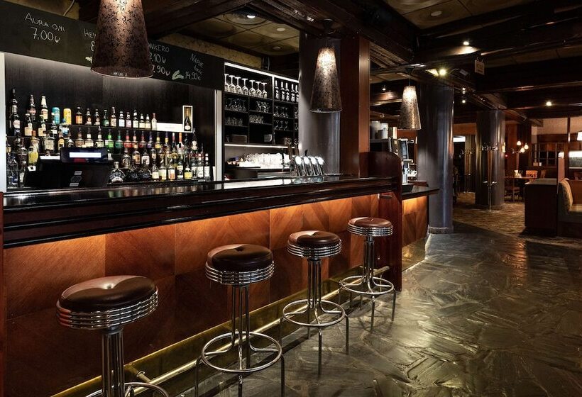 ホテル Scandic Tampere Koskipuisto