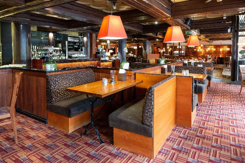 ホテル Scandic Tampere Koskipuisto