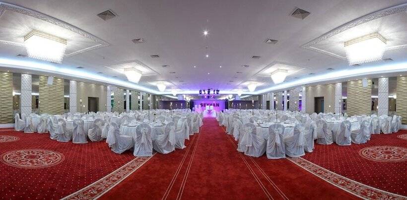 فندق Seyhan