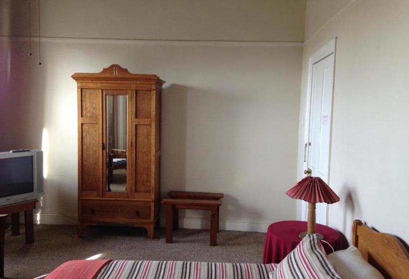 فندق Sleeping Beauty Guesthouse