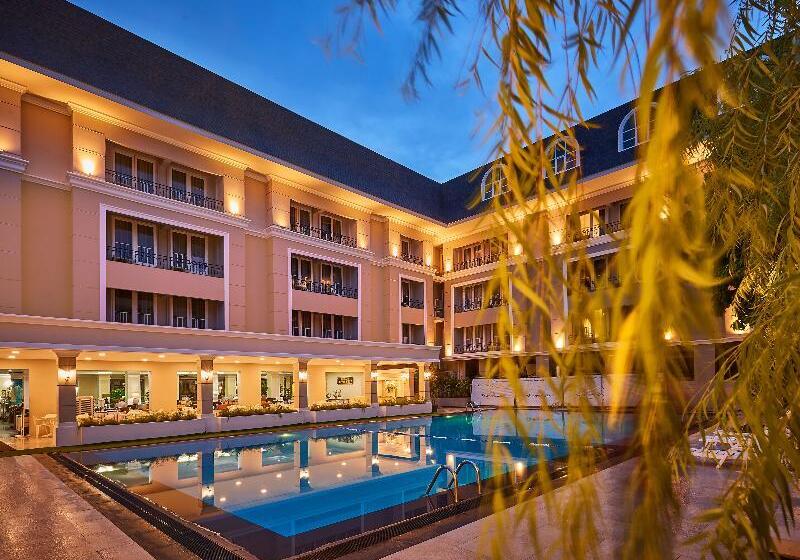 The Beverly Hotel Pattaya