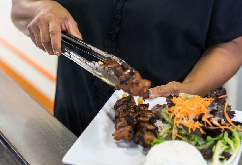 فندق The Originals Access, Hôtel Foix