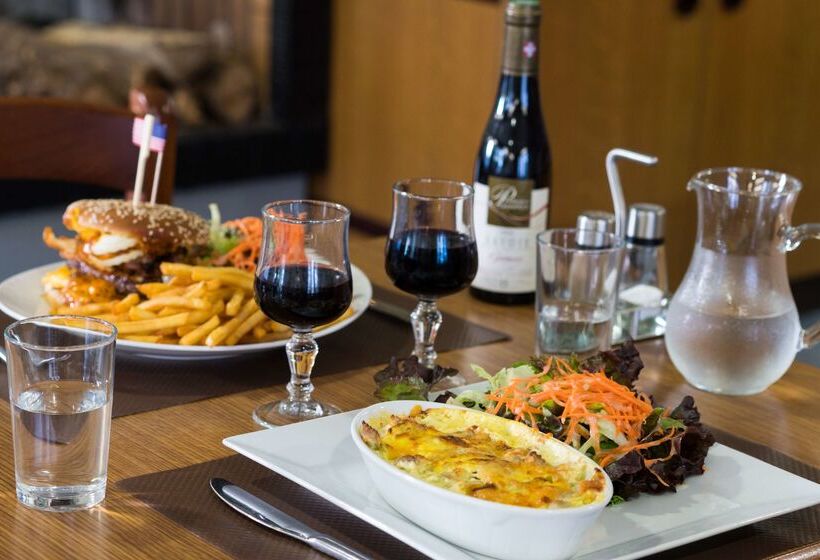 فندق The Originals Access, Hôtel Foix