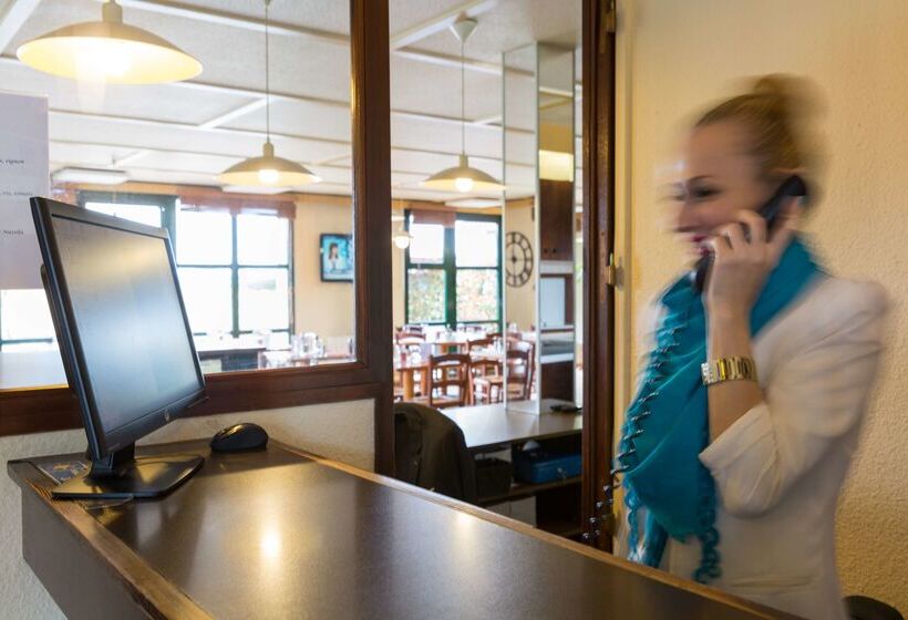 호텔 Kyriad Annecy Nord Epagny