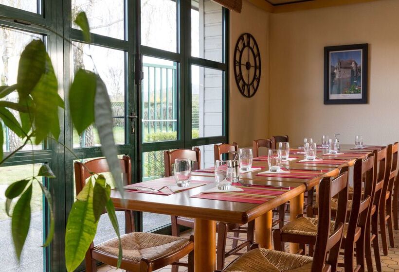 호텔 Kyriad Annecy Nord Epagny