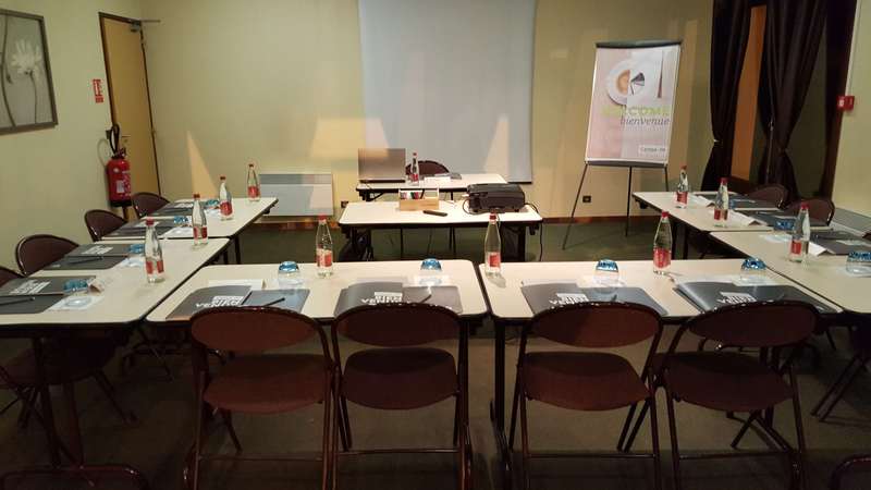 Le 2 By Hotel Akena   La Ferté Bernard