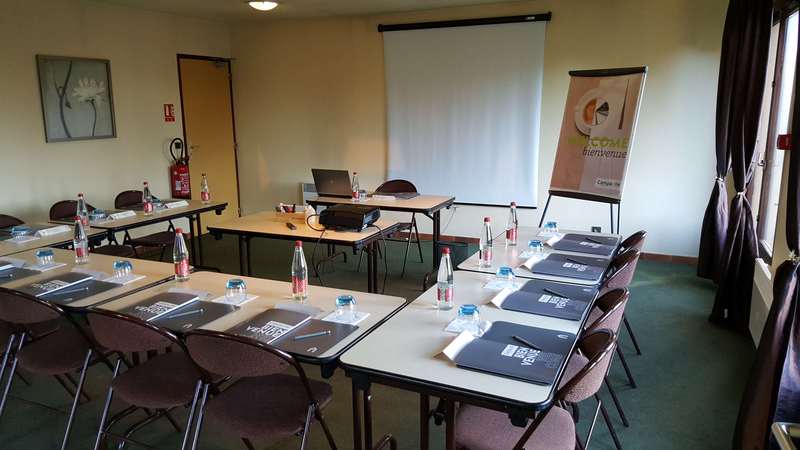 Le 2 By Hotel Akena   La Ferté Bernard