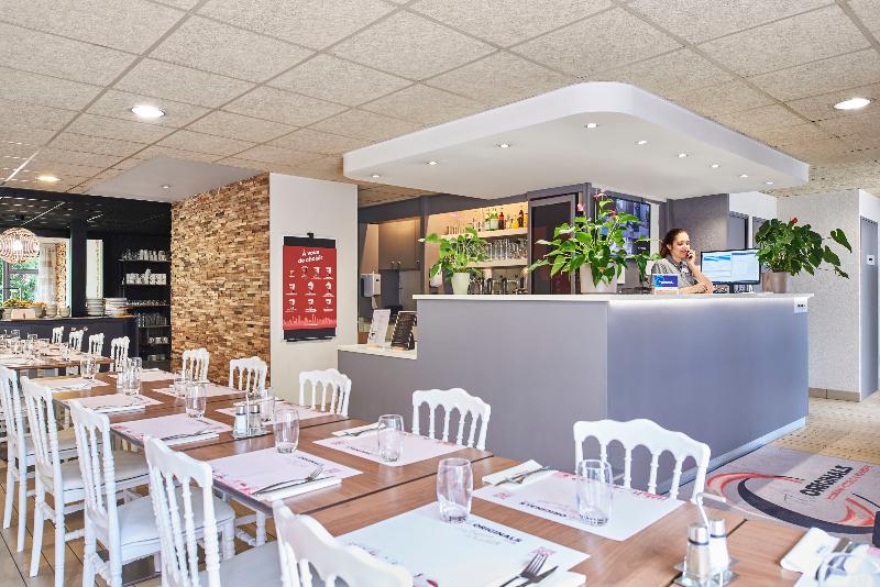 ホテル The Originals City Hôtel La Verrière Yvelines