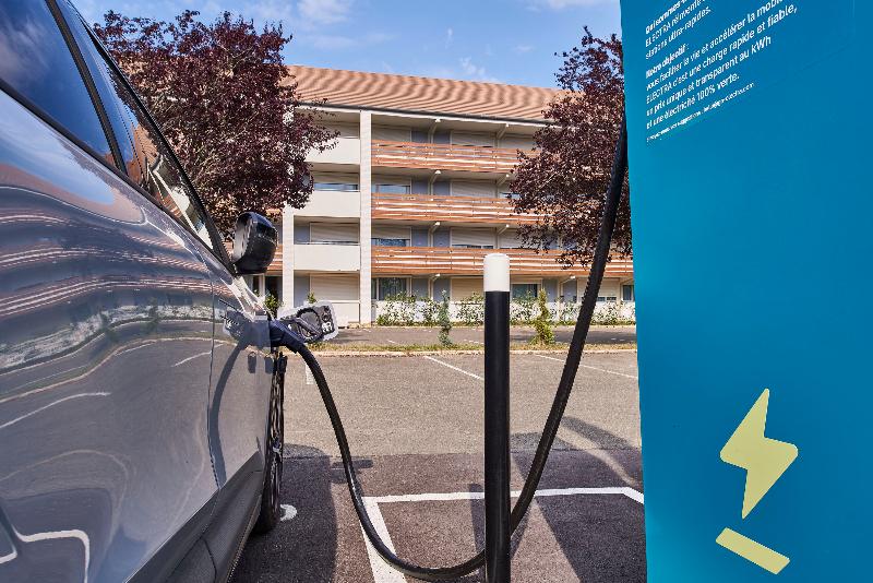 ホテル The Originals City Hôtel La Verrière Yvelines