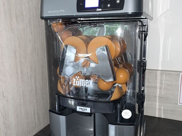 Brit Hotel Confort Morlaix