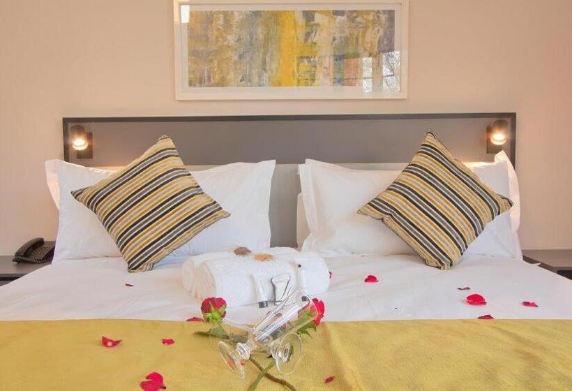 ホテル The Pretoria