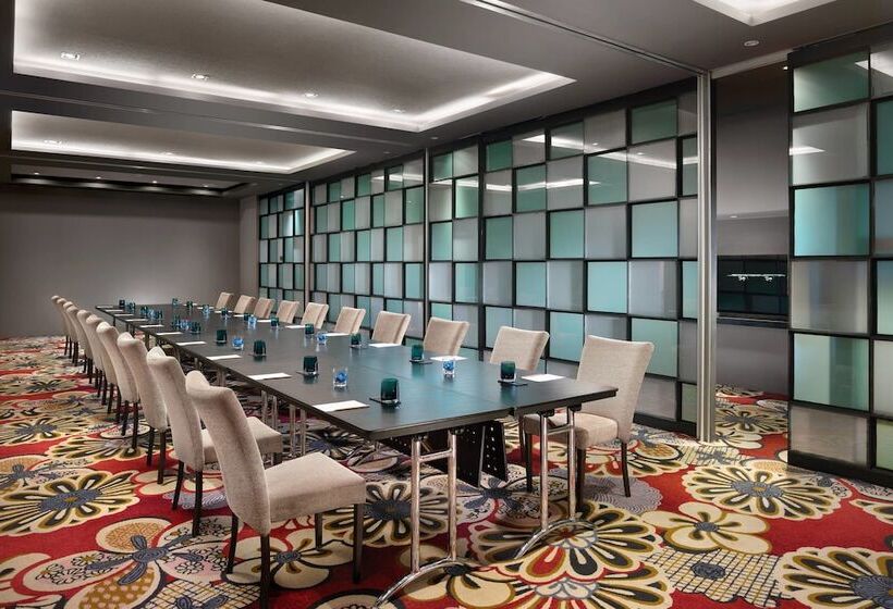 هتل The Westin Grande Sukhumvit Bangkok