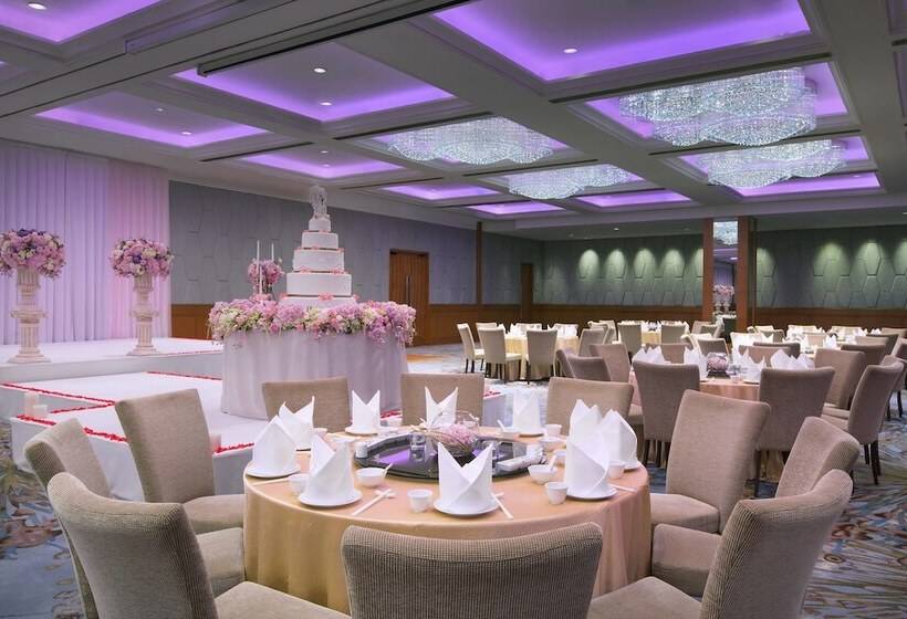 هتل The Westin Grande Sukhumvit Bangkok