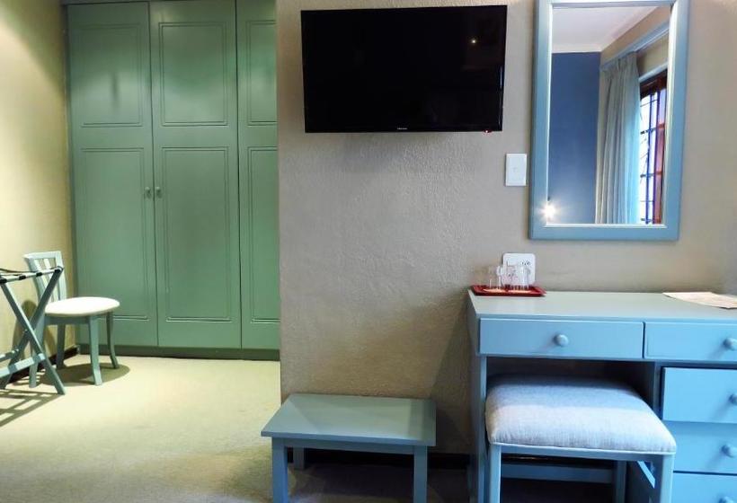 هتل The Wilderness