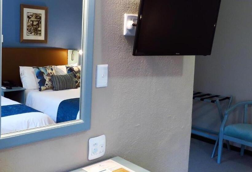 هتل The Wilderness