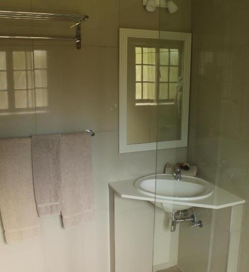 هتل The Wilderness