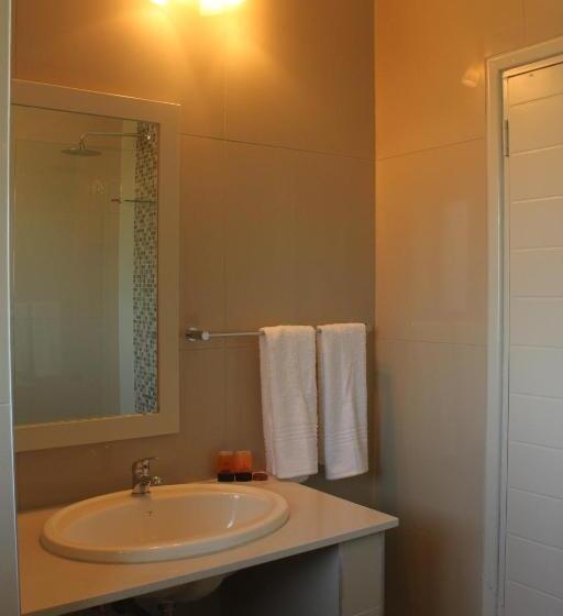 هتل The Wilderness