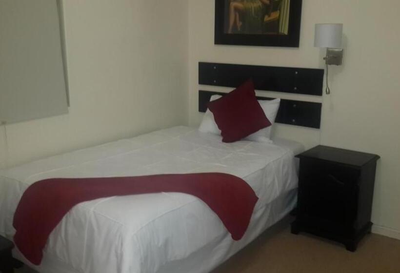 בית מלון כפרי Victoria