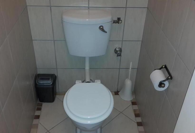 בית מלון כפרי Victoria