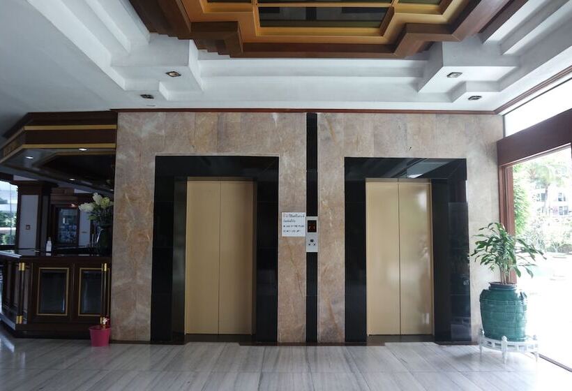 Welcome Plaza Hotel Pattaya