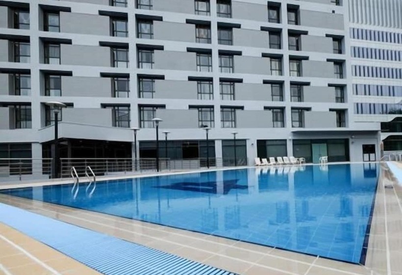 هتل Ywca Fort Canning