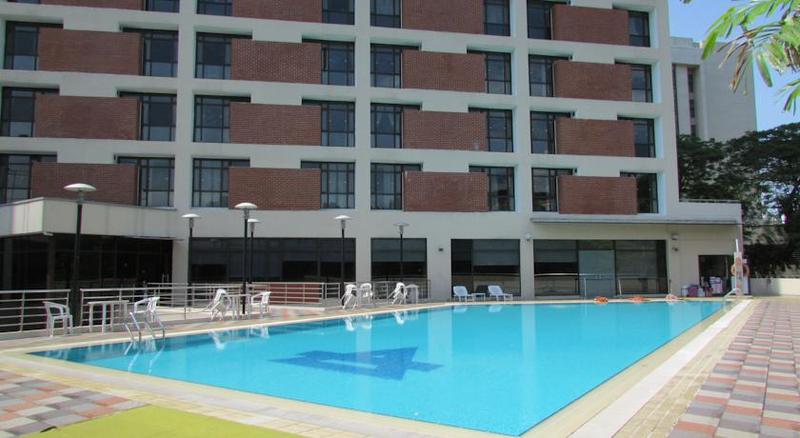 هتل Ywca Fort Canning