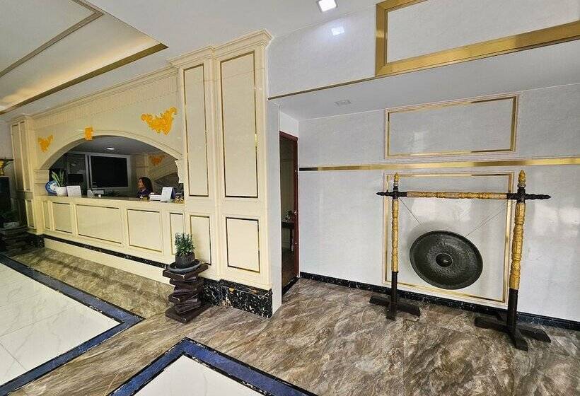 Mermaid Beach Resort