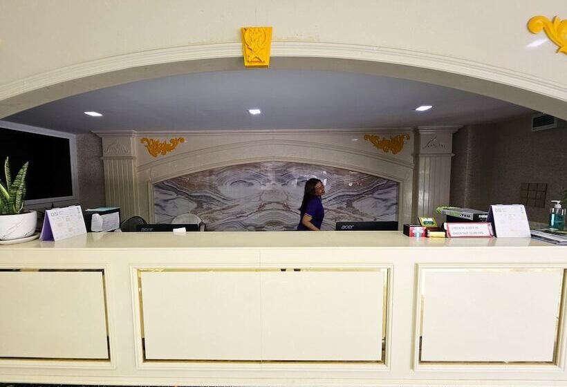 Mermaid Beach Resort