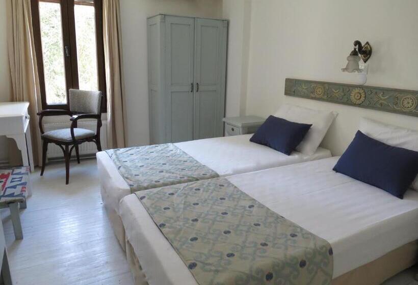 モーテル Kalehan