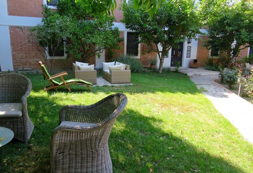 Мотель Kalehan