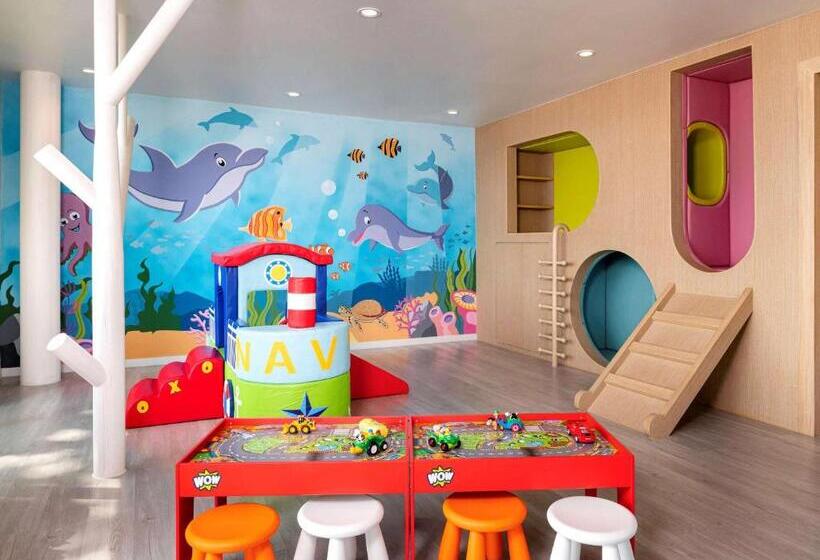 Novotel Rayong Rim Pae Resort