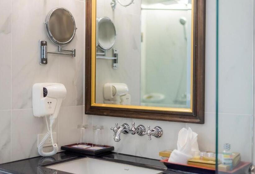 The Empress Hotel   Sha Extra Plus