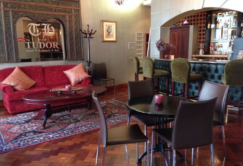 Tudor Hotel