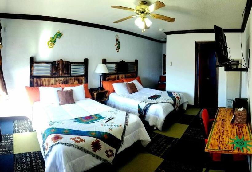 Adobe Sands Motel