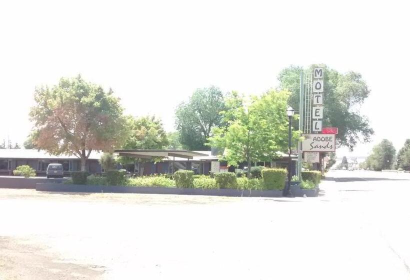 Adobe Sands Motel