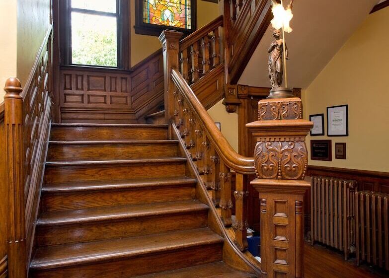 مبيت وإفطار Beaufort House Inn