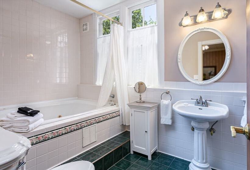 مبيت وإفطار Beaufort House Inn