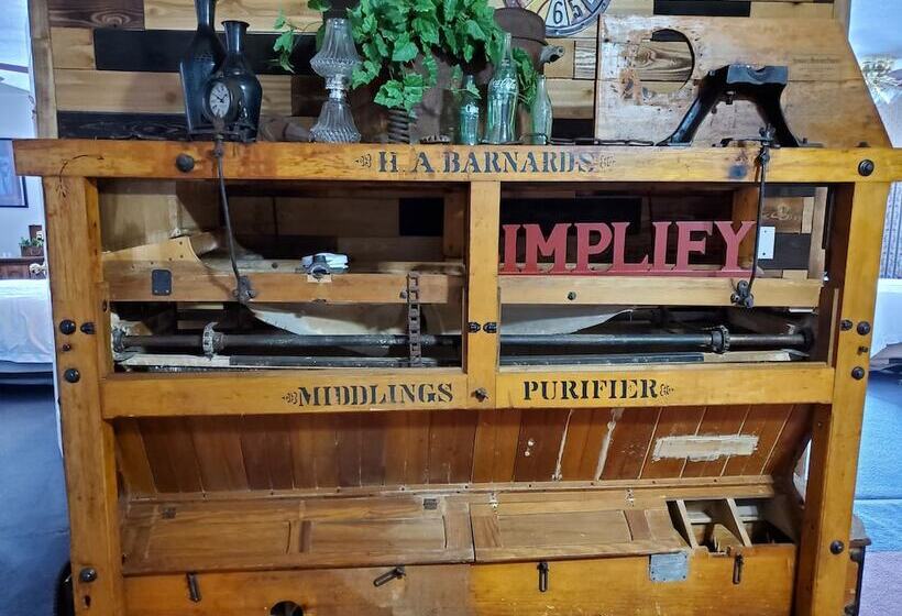 تختخواب و صبحانه Grist Mill Inn