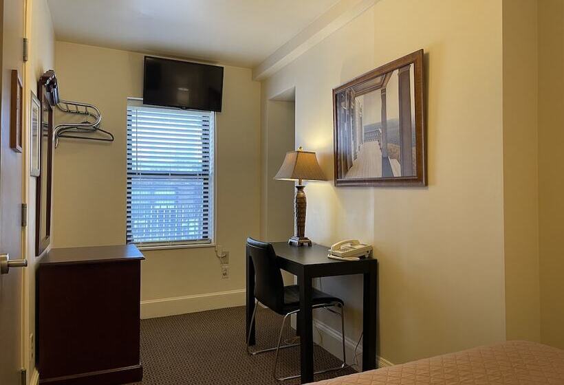 ベッドアンドブレックファースト Oasis Guest House